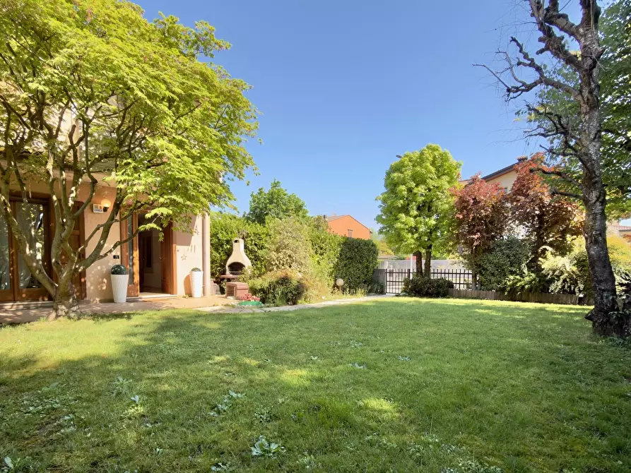 Immagine 4 di Villetta a schiera in vendita  in Via Don Lorenzo Bulgarini 18 a Nuvolera