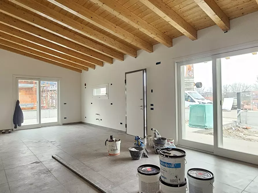 Immagine 26 di Casa trifamiliare in vendita  a Montirone