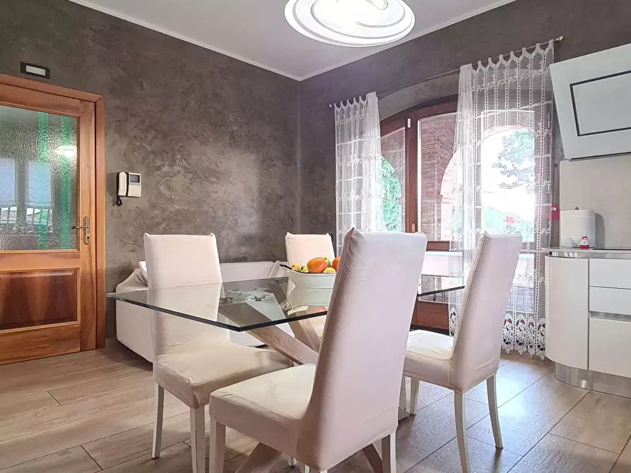 Immagine 16 di Casa indipendente in vendita  a Leno