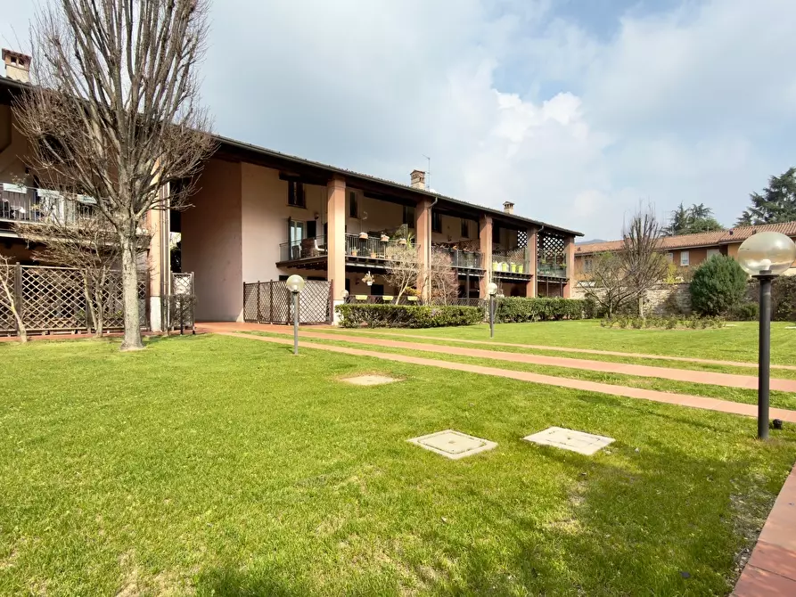 Immagine 20 di Quadrilocale in vendita  in Via Lucio Fiorentini 20 a Brescia
