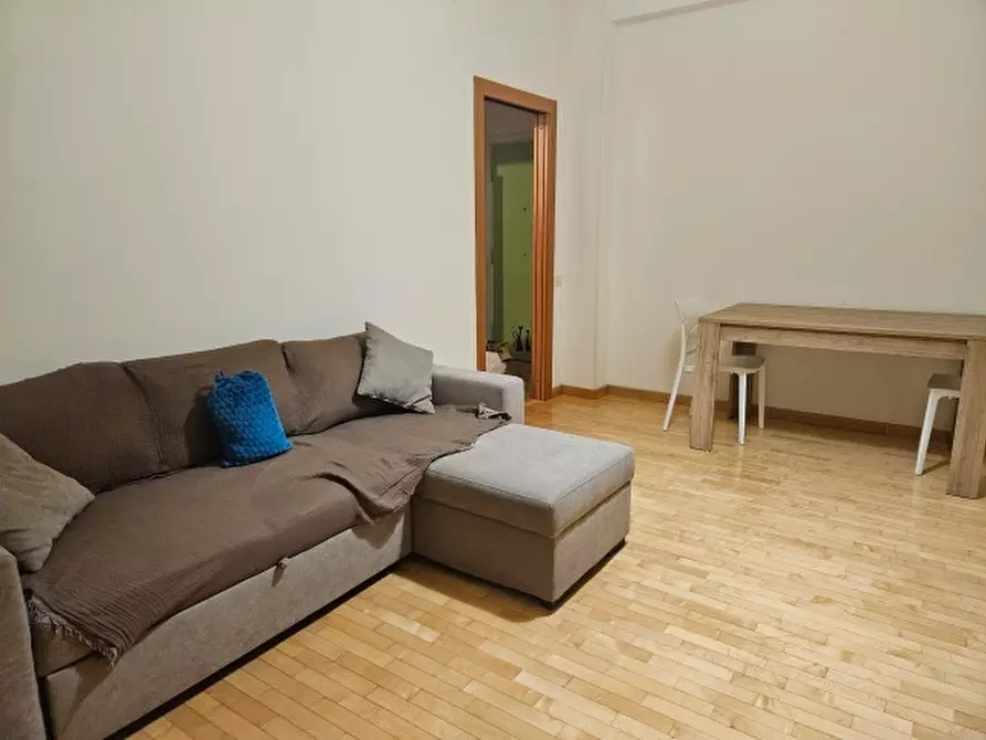 Immagine 14 di Bilocale in affitto  in Via Francesco Cocco Ortu 120 a Roma