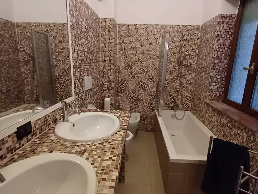 Immagine 5 di Stanza singola in affitto  in Lungotevere Dante 310 a Roma