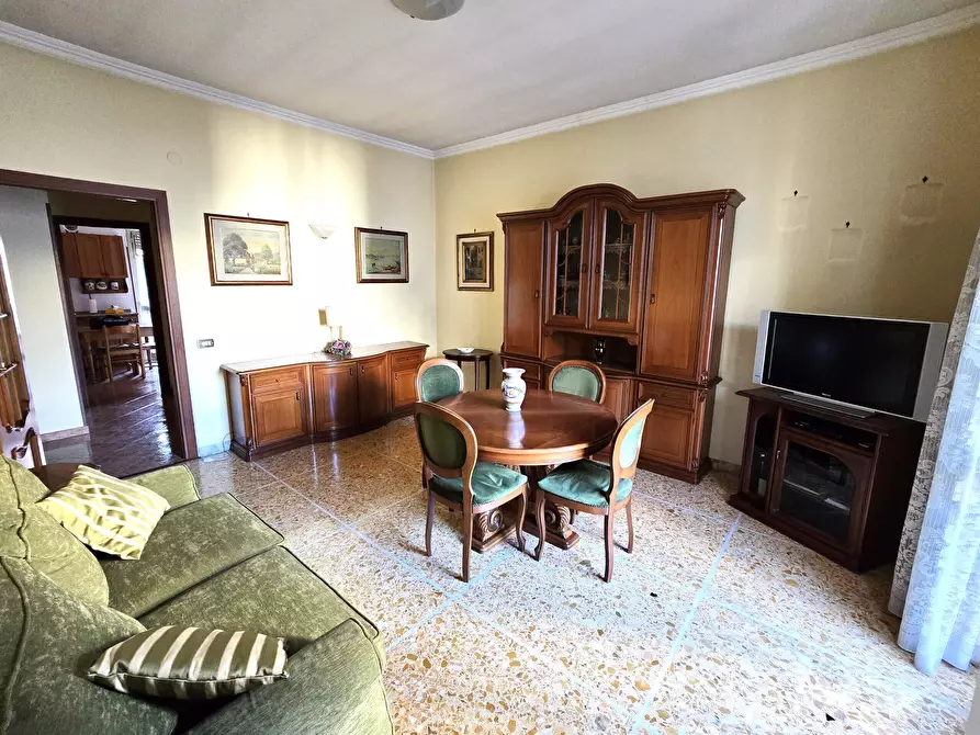 Immagine 6 di Bilocale in vendita  in Via Val Savio 8 a Roma