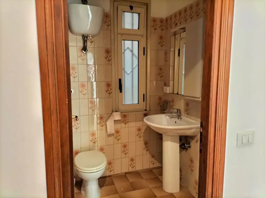 Immagine 20 di Quadrilocale in affitto  in Via Emilio de Marchi 33 a Roma