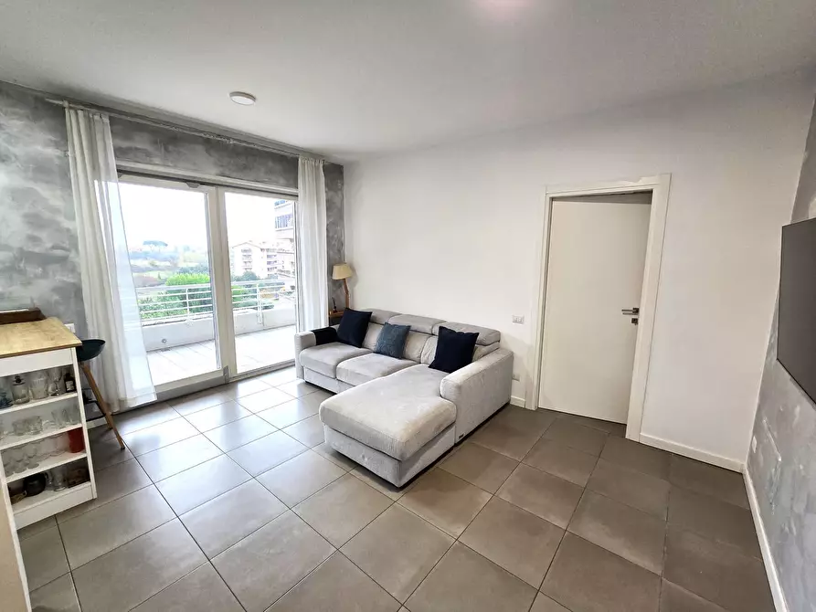 Immagine 4 di Bilocale in vendita  in Via Guglielmo Petroni 38 a Roma