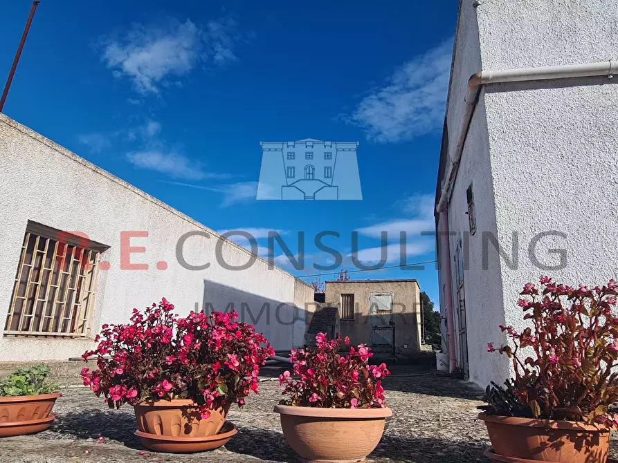 Immagine 10 di Capannone industriale in vendita  in Strada Provinciale ex SS 581 126 a Martina Franca