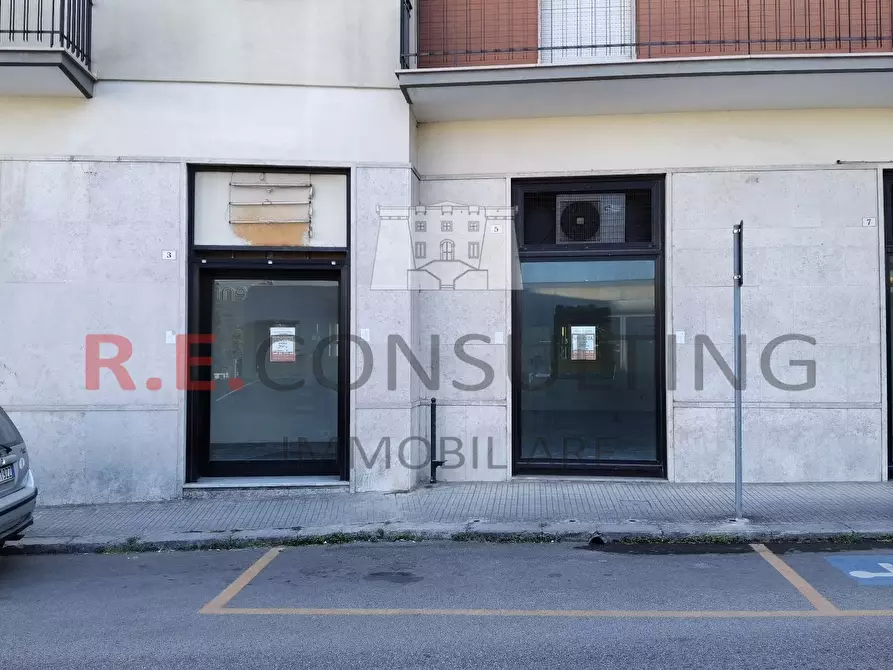Immagine 2 di Attività commerciale in vendita  in Via Taranto 4 a Martina Franca