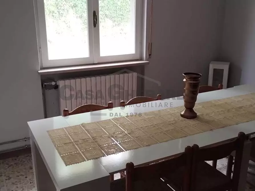 Immagine 4 di Quadrilocale in vendita  in Via Marche 2 a Corna Imagna