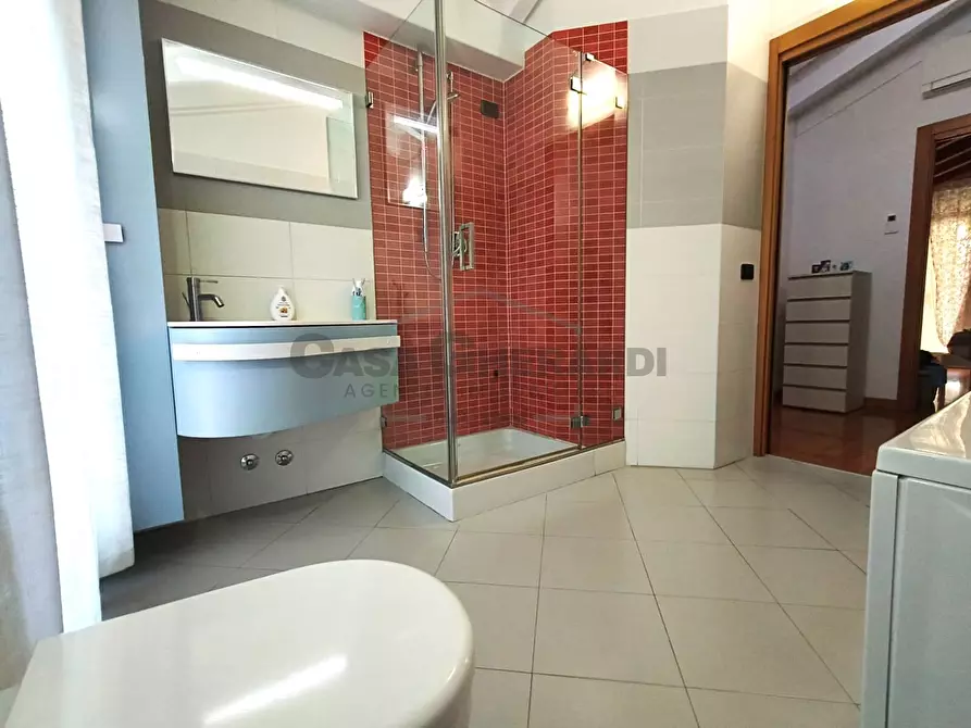 Immagine 27 di Bilocale in vendita  in Via G. Mazzini 1/b a Ponte San Pietro