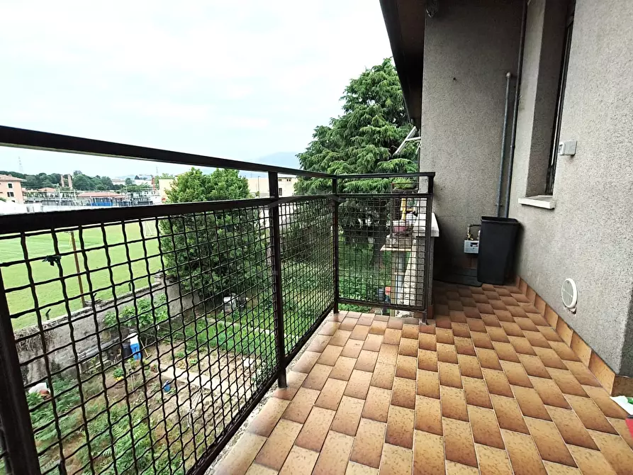 Immagine 4 di Trilocale in vendita  in Via Albenza a Ponte San Pietro