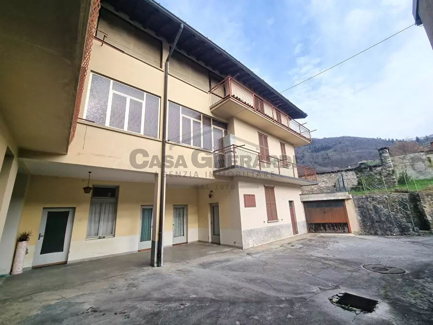 Immagine 4 di Porzione di casa in vendita  in Via Marco Ghirardelli a Gandino