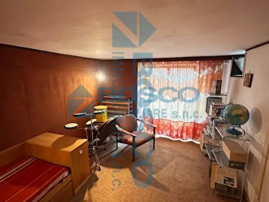 Immagine 20 di Pentalocale in vendita  in Via di Birano a La Spezia