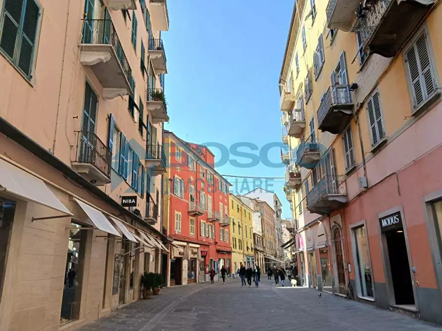 Immagine 11 di Pentalocale in vendita  in Via XX Settembre 166 a La Spezia