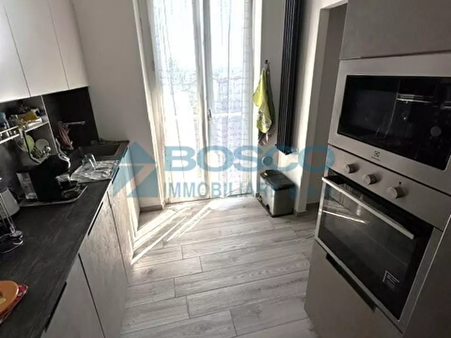 Immagine 13 di Pentalocale in vendita  in Via Paverano 45 a La Spezia
