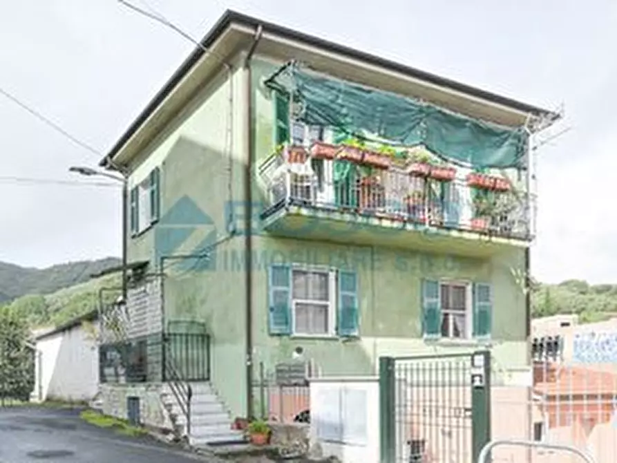 Immagine 2 di Casa indipendente in vendita  in via Maesta' 42 a Ameglia