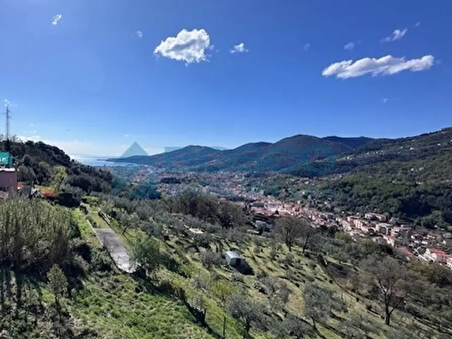 Immagine 7 di Quadrilocale in vendita  in Via Costa Santa Lucia 5 a La Spezia