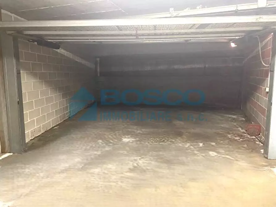 Immagine 1 di Garage in affitto  in Via Giovanni Costantini a La Spezia