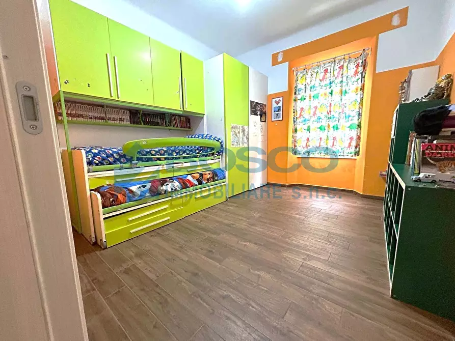 Immagine 6 di Pentalocale in vendita  in Via Amalfi a La Spezia