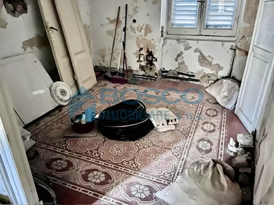 Immagine 9 di Pentalocale in vendita  in Corso Cavour a La Spezia