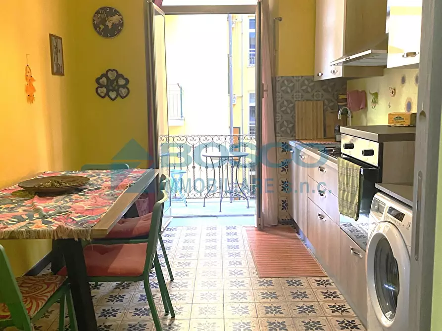 Immagine 14 di Pentalocale in vendita  in Corso Cavour 417 a La Spezia