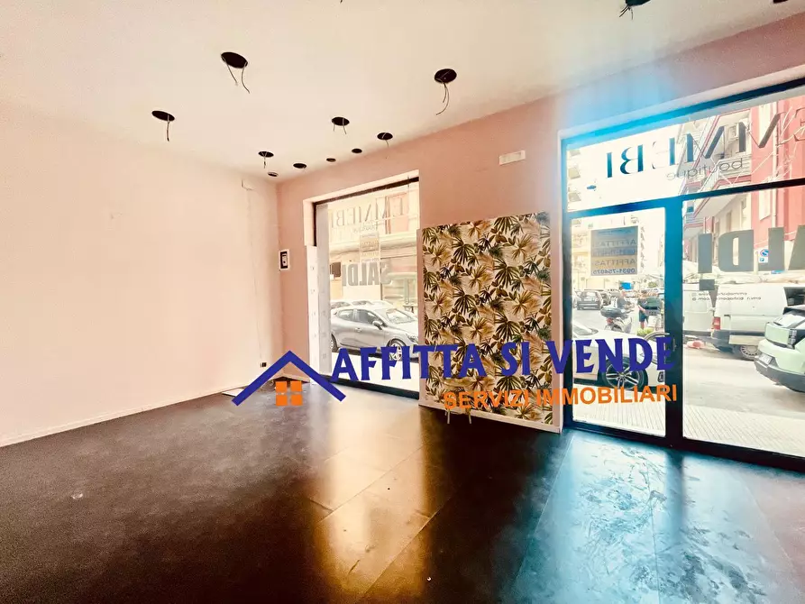 Immagine 4 di Locale commerciale in affitto  in Via Oglio 1 a Siracusa