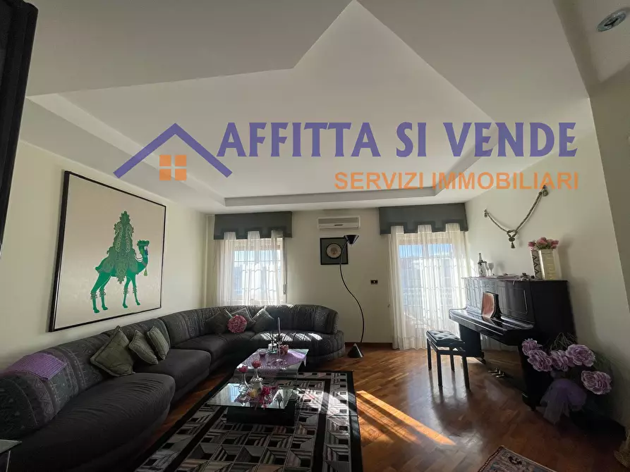 Immagine 12 di Quadrilocale in vendita  in Via Salvatore Nanna a Siracusa