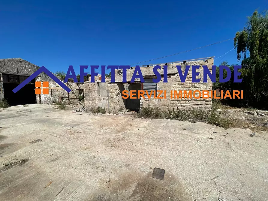 Immagine 11 di Terreno industriale in affitto  in Via Elorina a Siracusa