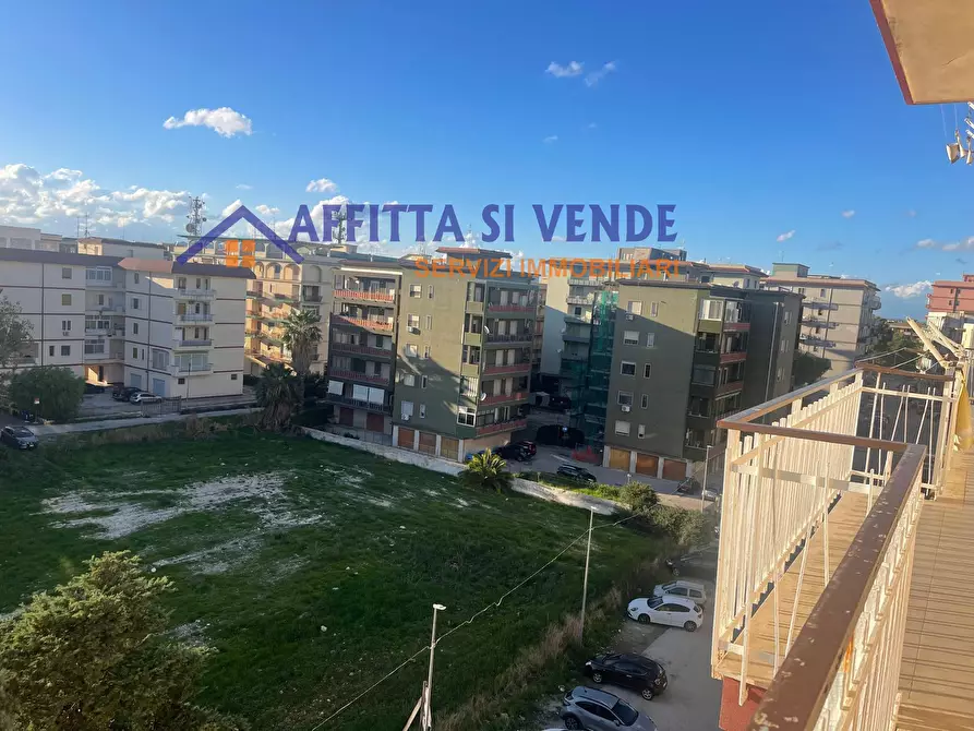 Immagine 17 di Pentalocale in vendita  in Via Paternò 81 a Siracusa