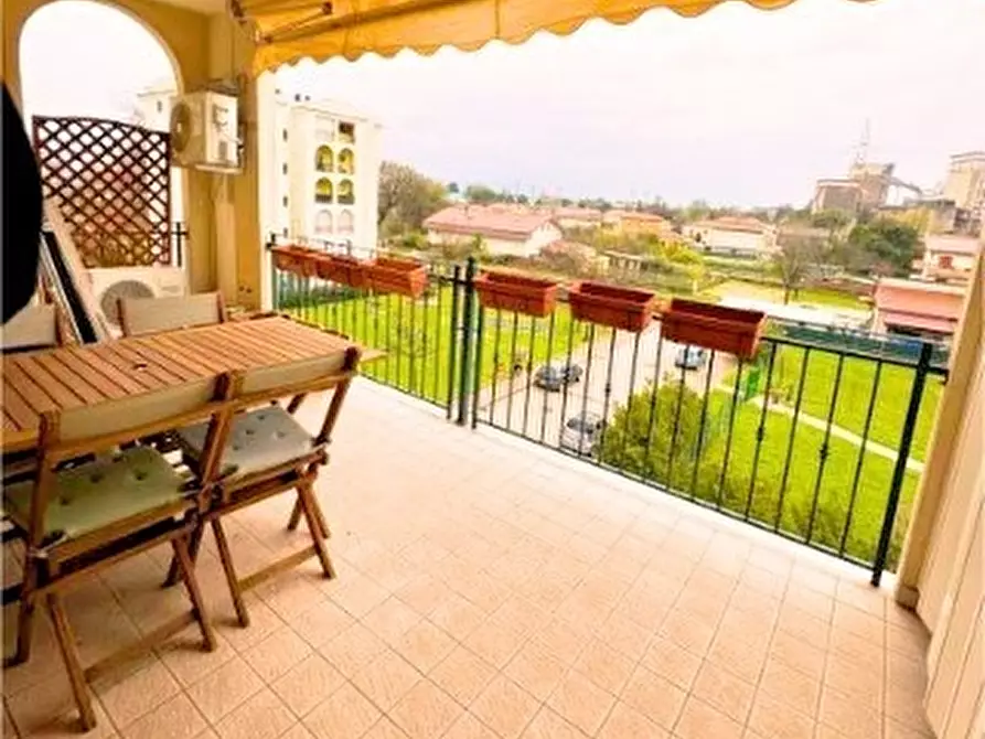 Immagine 1 di Trilocale in vendita  a Pescara