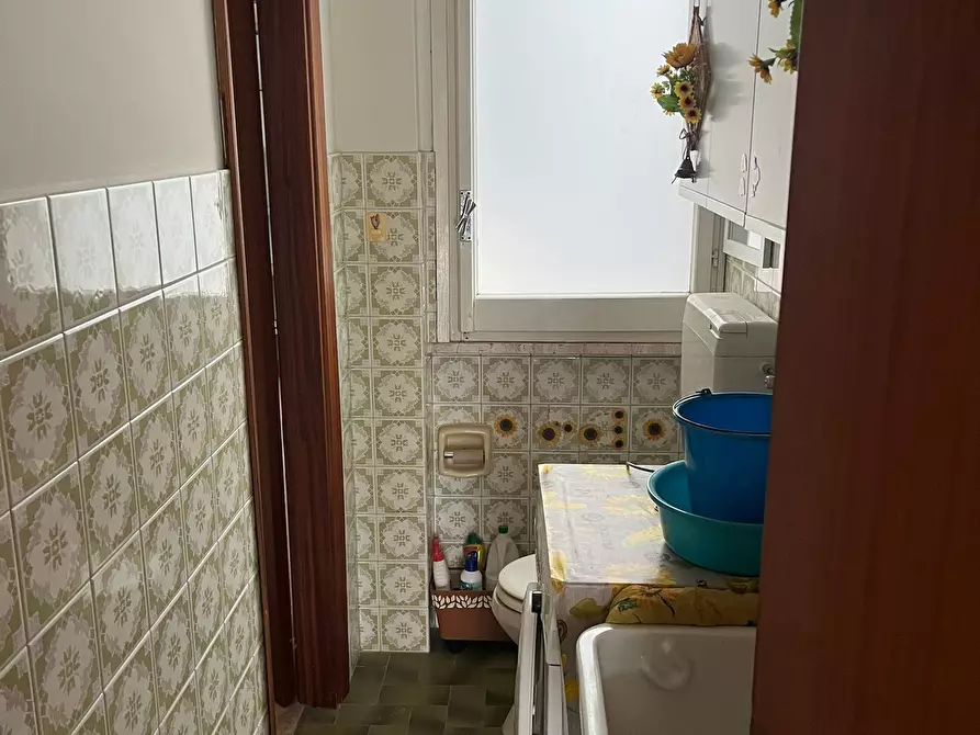 Immagine 11 di Pentalocale in vendita  a Pescara