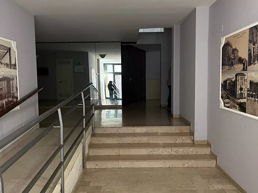 Immagine 12 di Pentalocale in vendita  a Pescara