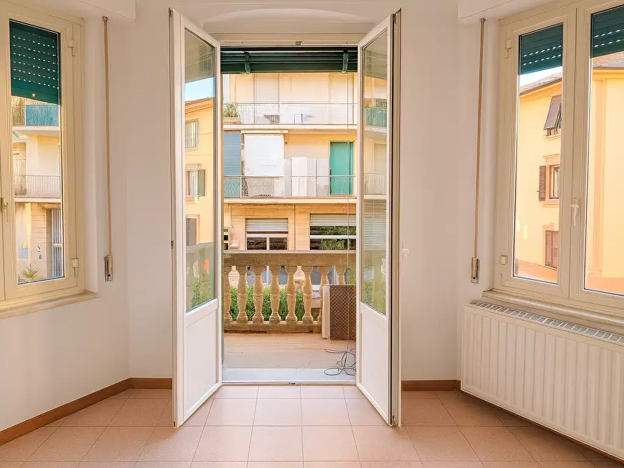 Immagine 12 di Quadrilocale in affitto  a Rapallo
