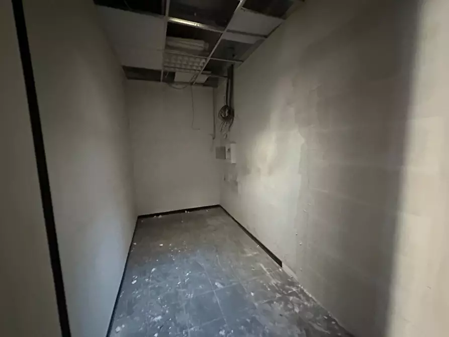 Immagine 9 di Ufficio in affitto  in Via Monte Giberto 133 a Roma