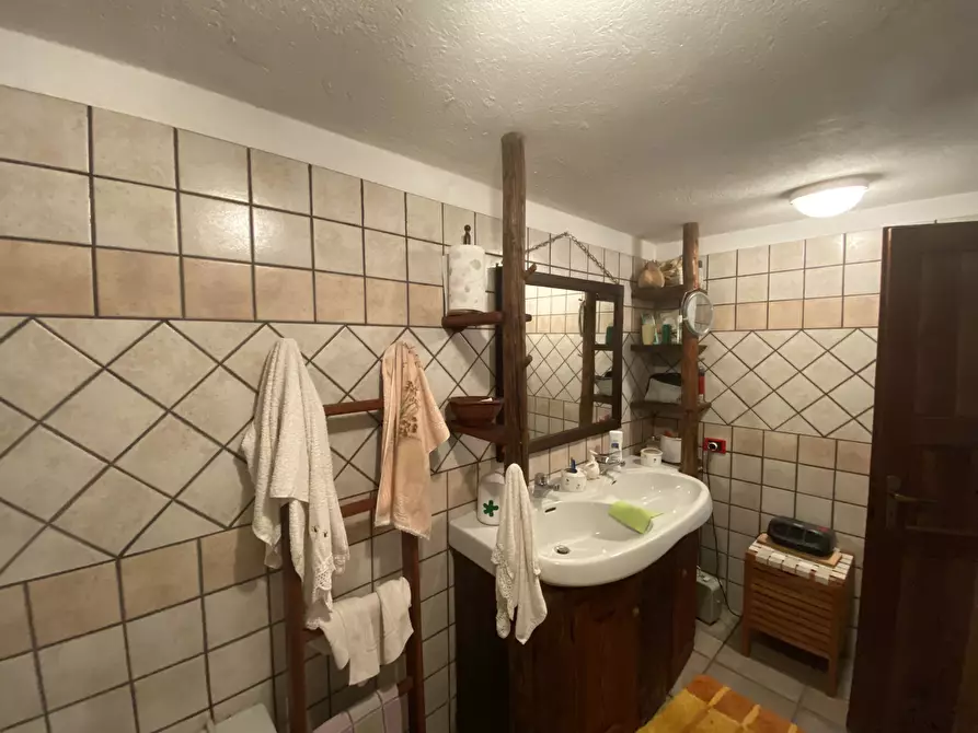 Immagine 13 di Baita in affitto  in Localita' Rovinal San Jacques 1 a Ayas