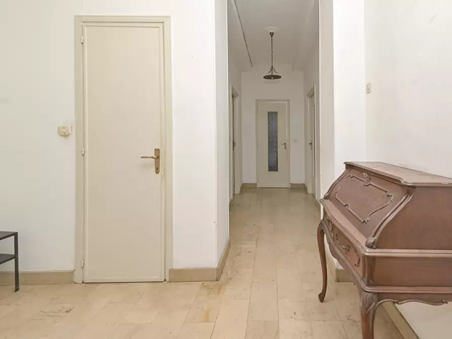 Immagine 5 di Quadrilocale in vendita  in via Rosta 1 bis a Torino