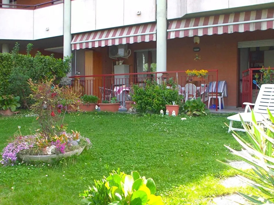 Immagine 14 di Quadrilocale in vendita  in Strada di Settimo 126 a Torino