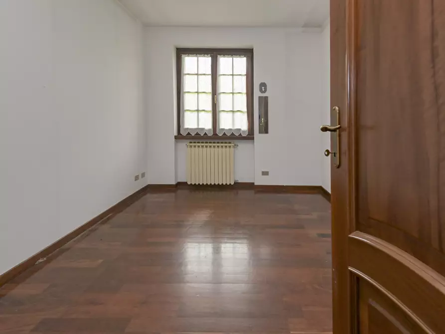 Immagine 48 di Villa in vendita  in Via Loreto 86 a Lanzo Torinese