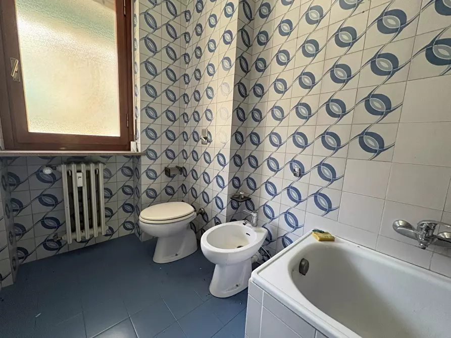 Immagine 18 di Quadrilocale in vendita  in Corso Monte Cucco 73 a Torino
