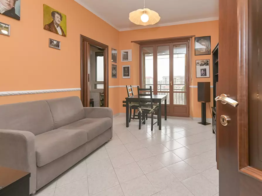 Immagine 16 di Bilocale in vendita  in Via Monginevro 220 a Torino