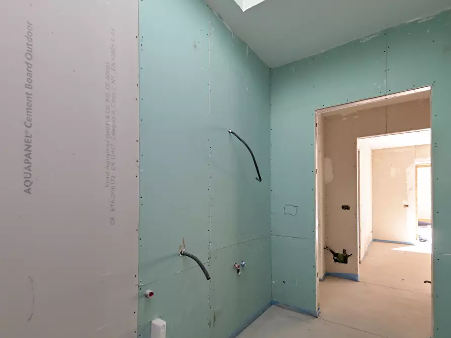 Immagine 23 di Loft/Open space in vendita  in Via Ugo Foscolo 6 a Torino