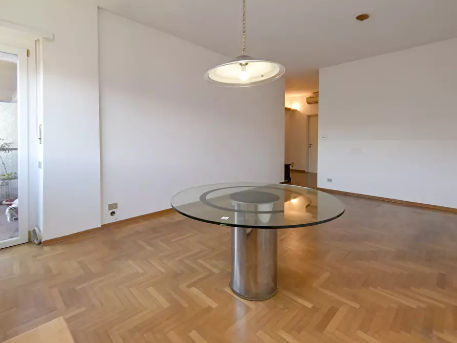 Immagine 7 di Quadrilocale in vendita  in Via Buenos Aires a Torino