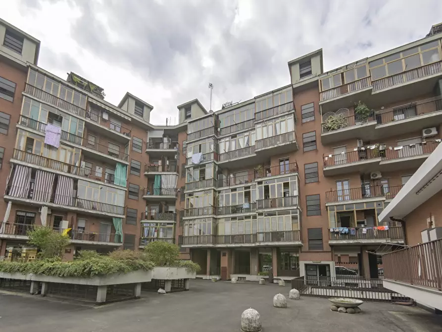 Immagine 49 di Quadrilocale in vendita  in Via Nicomede Bianchi 102 a Torino