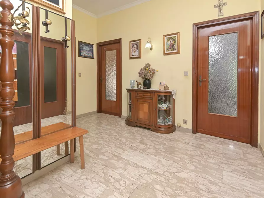 Immagine 15 di Casa bifamiliare in vendita  in Via Settimo 80 a Leini