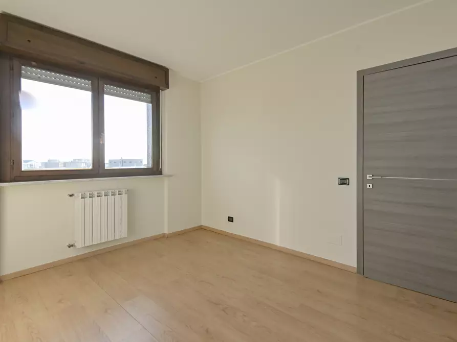 Immagine 38 di Quadrilocale in affitto  in Via Pietro Cossa 293/40 a Torino