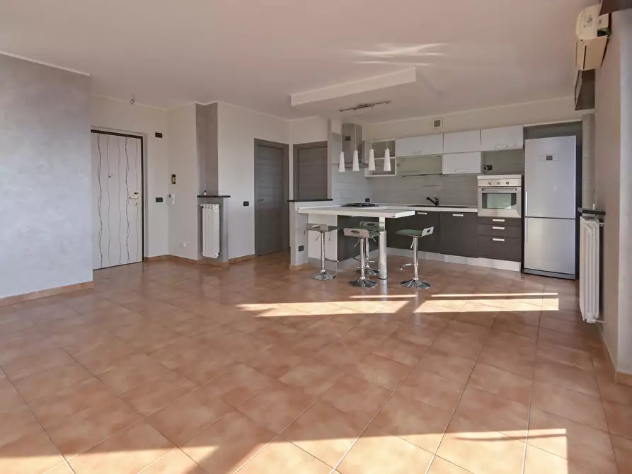 Immagine 12 di Quadrilocale in affitto  in Via Pietro Cossa 293/40 a Torino