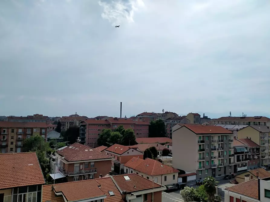Immagine 10 di Bilocale in vendita  in Via Bernardino Luini 131 bis a Torino
