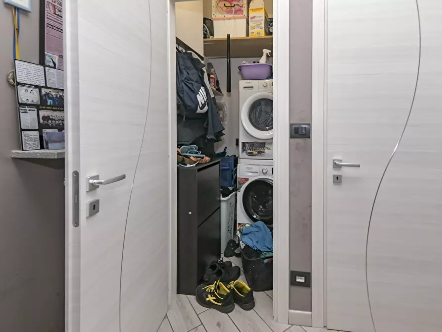 Immagine 52 di Trilocale in vendita  in Via Ventimiglia 188 a Torino