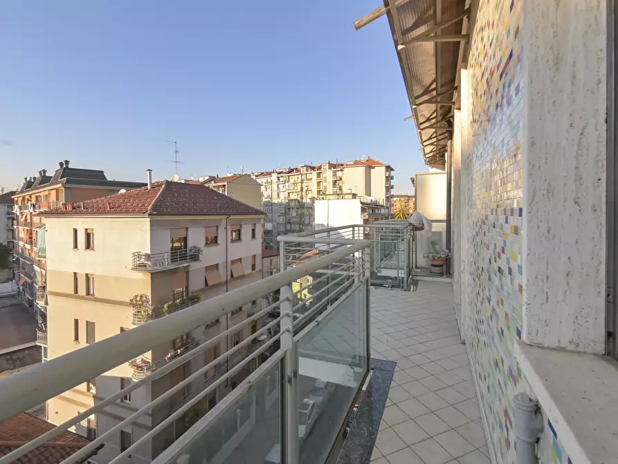 Immagine 44 di Quadrilocale in vendita  in via trecate 15 a Torino