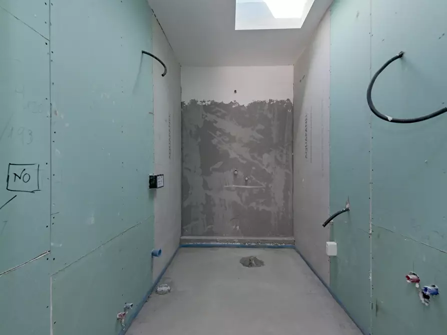 Immagine 20 di Loft/Open space in vendita  in Via Ugo Foscolo 6 a Torino