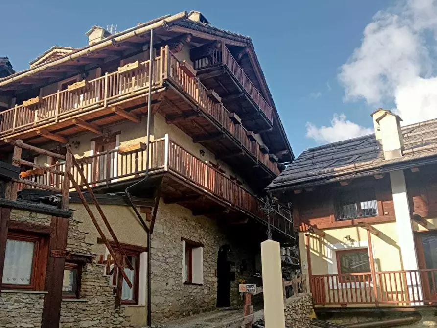 Immagine 1 di Trilocale in vendita  in via san giovanni 3 a Pragelato